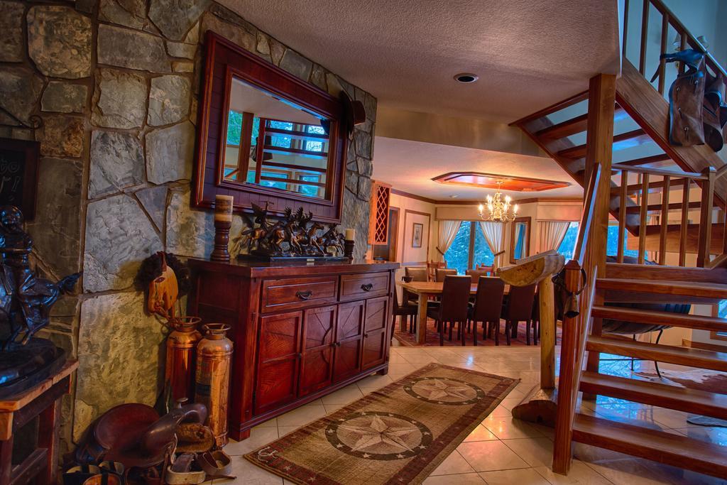 Bar W Guest Ranch Villa Whitefish Exterior photo